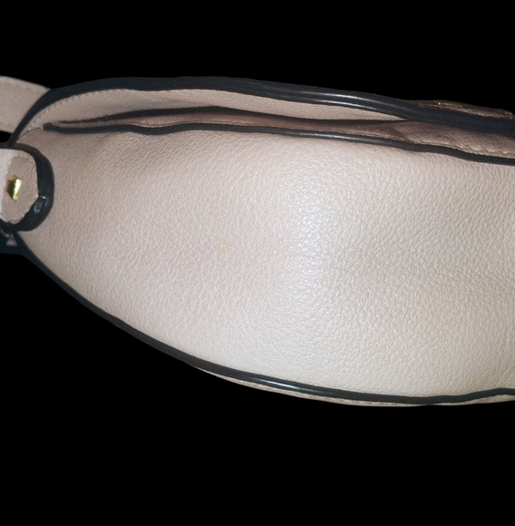 Victoria's Secret Pink Crossbody Bag with Gold Accents - Picture 6 of 9